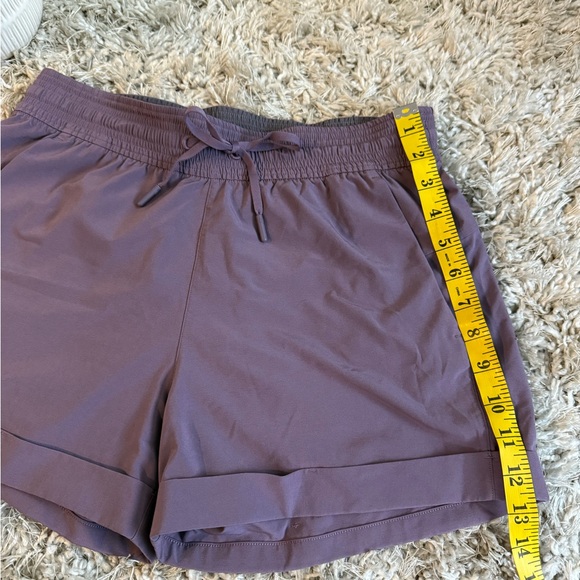 Lululemon Spring Break Away Short 3” - Picture 4 of 14